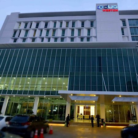 Odua Weston Jambi Hotel Exterior photo